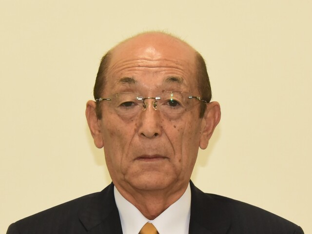 平田隆人（「生」の上「一」入ります）